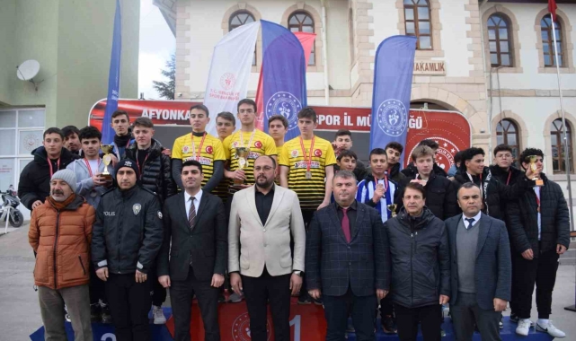 Okul Sporları Gençler Oryantiring müsabakaları tamamlandı