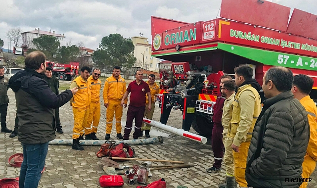 Orman muhafızları yangınla mücadele için hazır