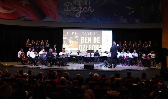 Palandöken Belediyesi Türk Musikisi Topluluğu'ndan kaset şarkıları konseri