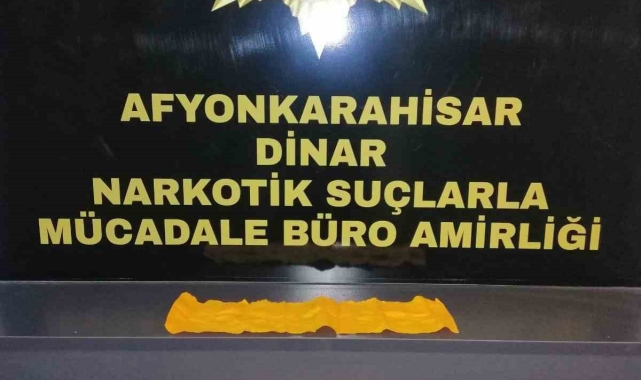 Peçeteye emdirilmiş uyuşturucu madde ele geçirildi