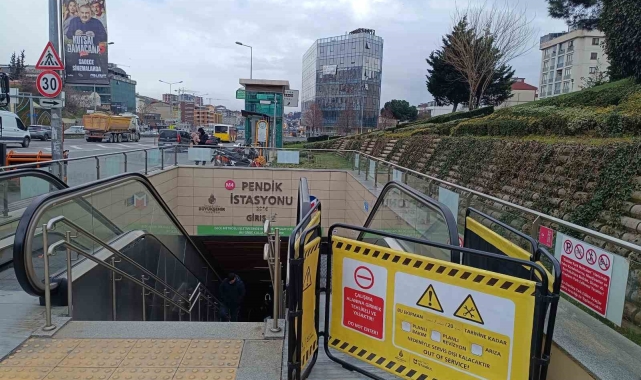 Pendik metroda yürüyen merdiven faciası: Yaşlı kadının parmakları koptu