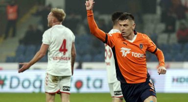 Piatek, gol krallığı yarışında farkı açtı