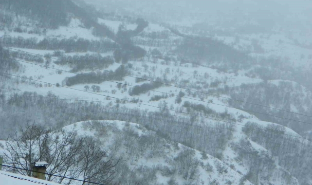 Posof&#039;ta eğitime kar engeli