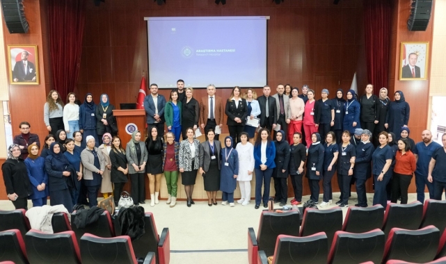 Rehber Hemşirelik Sempozyumu düzenlendi