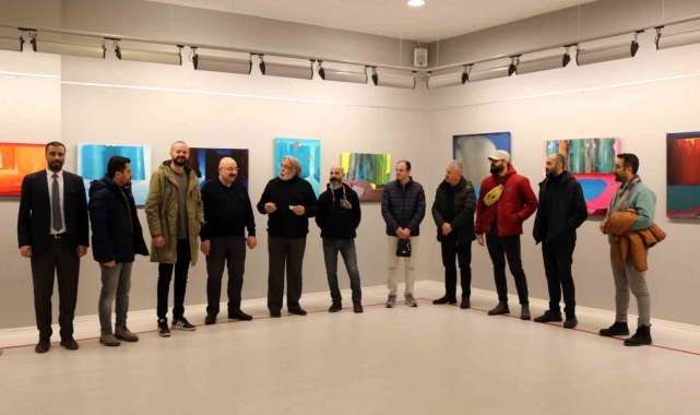 Ressam Bayar Sanko Sanat Galerisi'nde sergi açtı