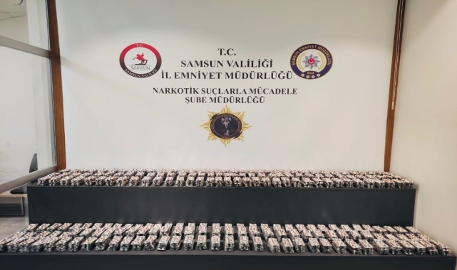 Samsun'da 14 bin sentetik ecza hapı ele geçirildi, 3 şüpheli yakalandı