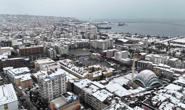 Samsun'da kartpostallık kar manzaraları havadan görüntülendi