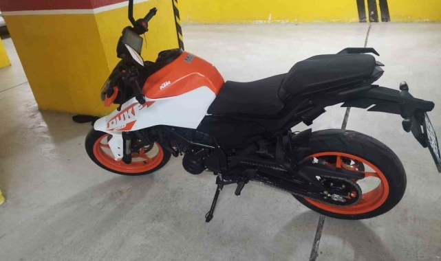 Sarıyer'de çalıntı motosiklet GPS takip cihazından bulundu, 4 şüpheli gözaltına alındı