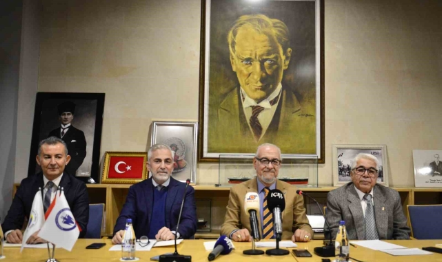 Sektör temsilcileri, Mersin Limanı'ndaki ücret artışına tepki gösterdi