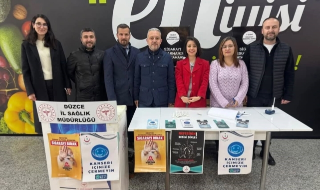 Sigarayı bırakmaları için ikna ettiler