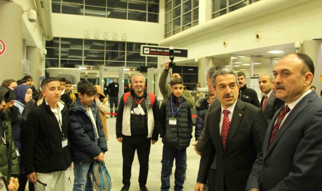 Şırnak'ta 172 öğrenci Çanakkale gezisine gönderildi
