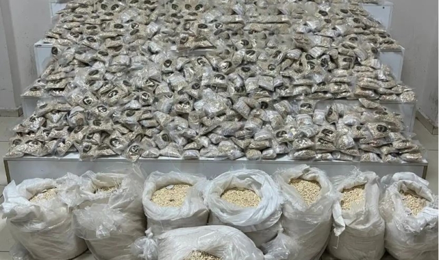Şırnak'ta 631 milyon lira değerinde 370 kilogram uyuşturucu ele geçirildi