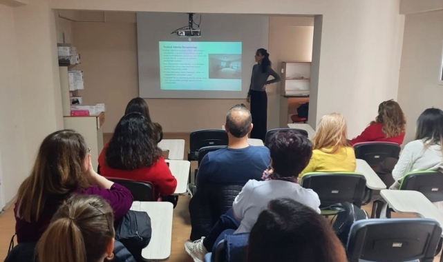 Söke'de eczacılara kanser bilgilendirme sunumu