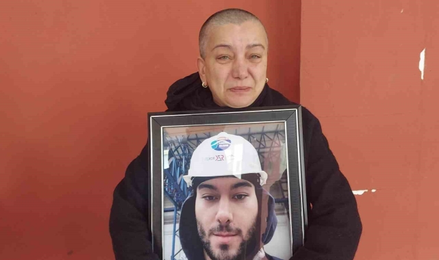 Tek çocuğunu kazada kaybeden acılı anne: "Ağzımda diş, kafamda saç kalmadı"