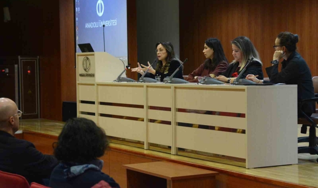 'Toplumsal Katkı Faaliyetleri Birim Temsilcileri Bilgilendirme Toplantısı' düzenlendi