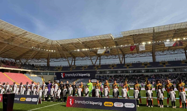 Trendyol Süper Lig: Atakaş Hatayspor: 0 - Corendon Alanyaspor: 0
