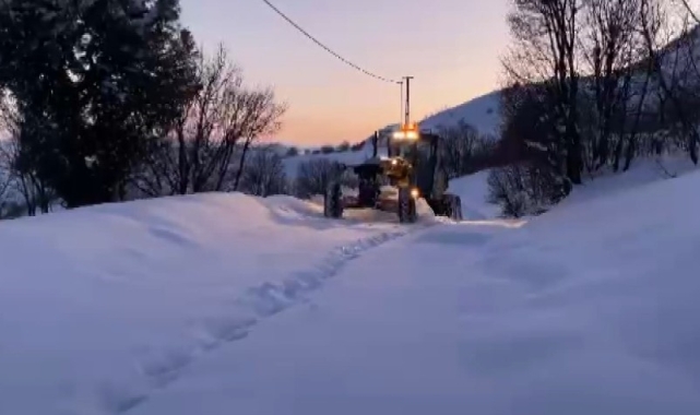 Tunceli'de karla mücadele çalışmaları sürüyor