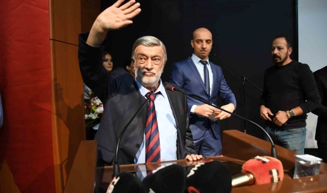 Türk halk müziği sanatçısı 'Kahtalı Mıçe' hayatını kaybetti