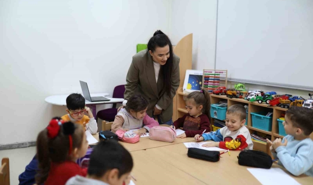 Uğur Böcekleri Gündüz Bakımevi'nde Sevgi ve Güven Dolu Eğitim!