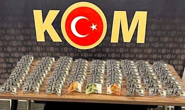 Üstlerinde sahte dövizle yakalanan 2 şahıs tutuklandı