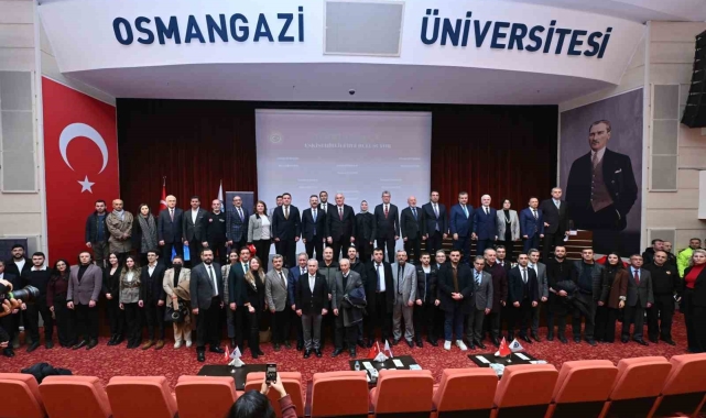 Vali Aksoy, Kamu Başdenetçisi Akarca'nın düzenlediği programa ev sahipliği yaptı