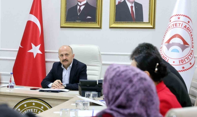 Vali Osman Varol, iş arayan vatandaşlarla bir araya geldi