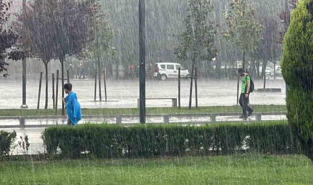 Valilikten sağanak yağış uyarısı