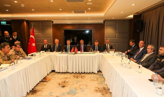 Yüksekova'nın sorunları masaya yatırıldı