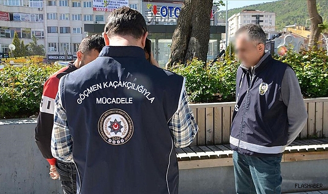 Yurt genelindeki operasyonlarda 52 göçmen kaçakçısı tutuklandı