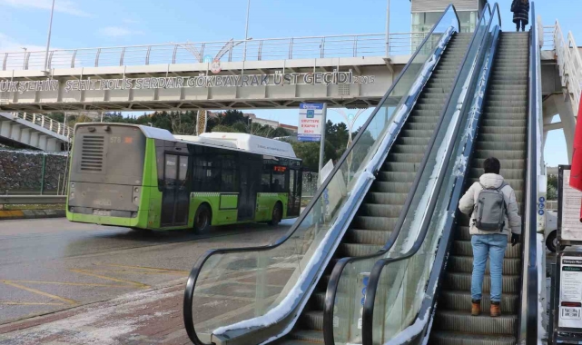 Yürüyen merdivenler donma riskine karşı 724 çalışacak
