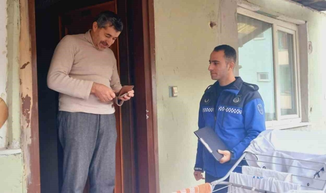 Zabıta ekipleri kayıp cüzdanı sahibine ulaştırdı