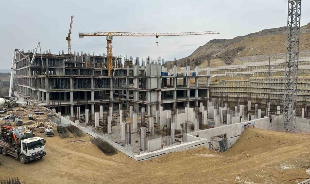 400 yataklı hastane sayesinde Çankırı'daki sağlık hizmetleri artık şehir dışına taşmayacak