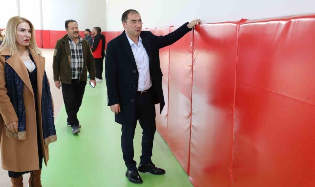 Ağrı Gençlik ve Spor İl Müdürü Çelebi, ilçelerde incelemelerde bulundu