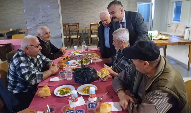 Aile ve Sosyal Politikalar İl Müdürlüğü ekipleri yaşlıları unutmadı
