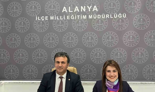 Alanya Üniversitesi TÖMER ile İlçe Milli Eğitim arasında iş birliği protokolü