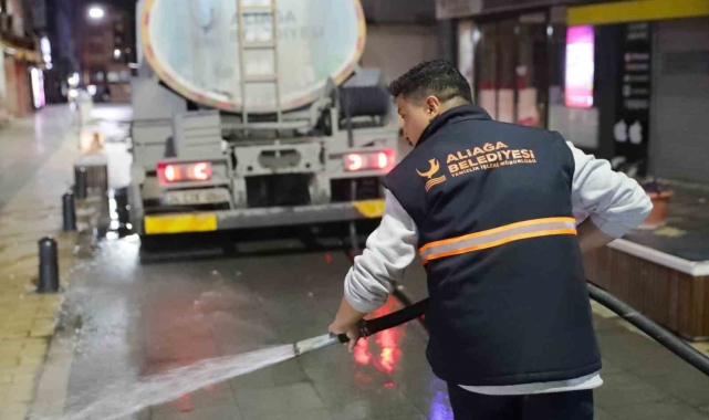 Aliağa Belediyesinden bayram öncesi temizlik
