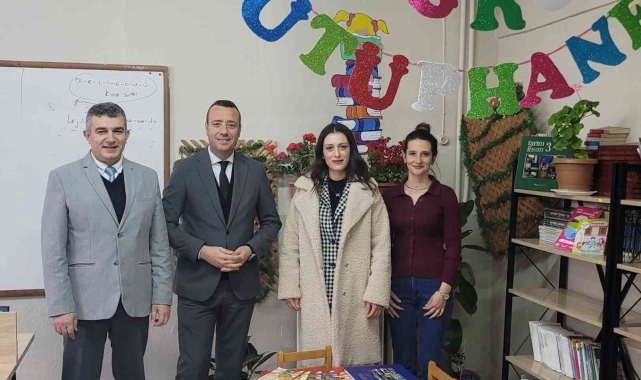 Altıntaş'ta Zafer İlkokulunda "AGRO Kütüphanesi" oluşturuldu