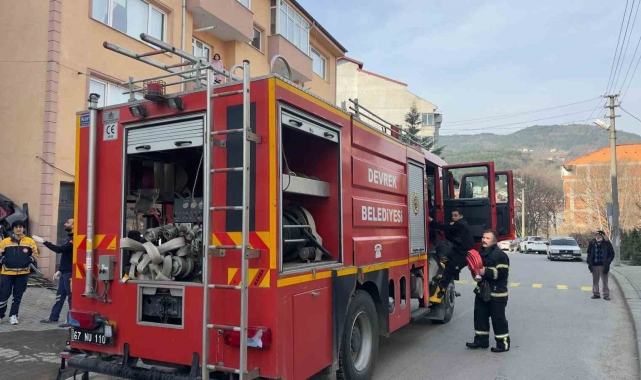 Amatör futbol antrenörü evinde çıkan yangında hayatını kaybetti