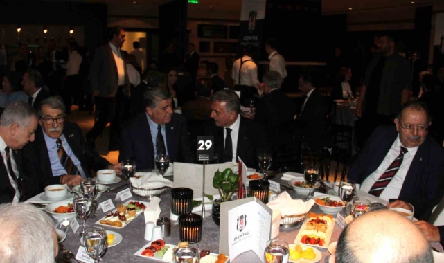 Ankaralı Beşiktaşlılar iftar yemeğinde buluştu