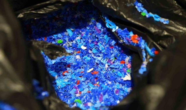Antalya Büyükşehir plastik kapakları geri dönüştürüyor