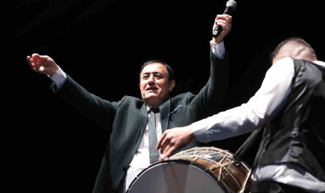 Antalya'da Mahmut Tuncer rüzgarı
