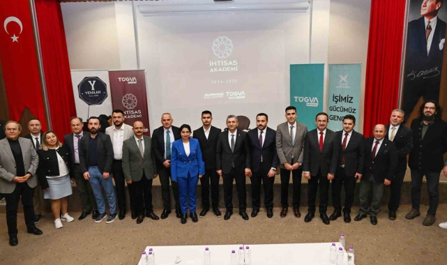 Antalya'da şehir ve estetik buluşması
