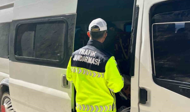 Antalya'da toplu taşıma denetimi: 45 sürücü ve yolcuya ceza