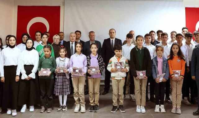 Araban'da İstiklal Marşı'nın kabulü ve Milli Şair Mehmet Akif Ersoy'u anma programı düzenlendi