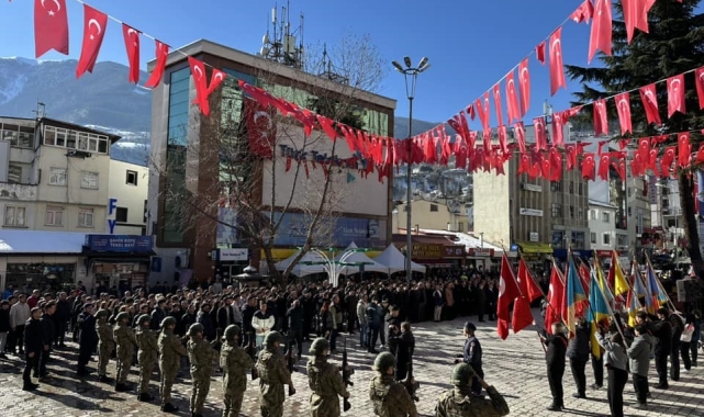 Artvin'in düşman işgalinden kurtuluşunun 104'nci yılı coşkuyla kutlandı