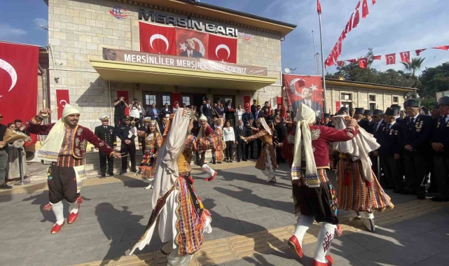 Atatürk'ün Mersin'e gelişinin 102'inci yıl dönümü törenle kutlandı