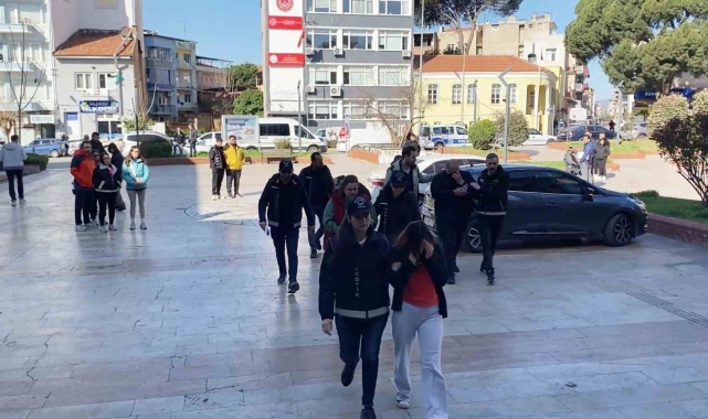 Aydın'da 'yeşil reçete' operasyonunda gözaltına alınan şüpheliler adliyeye sevk edildi