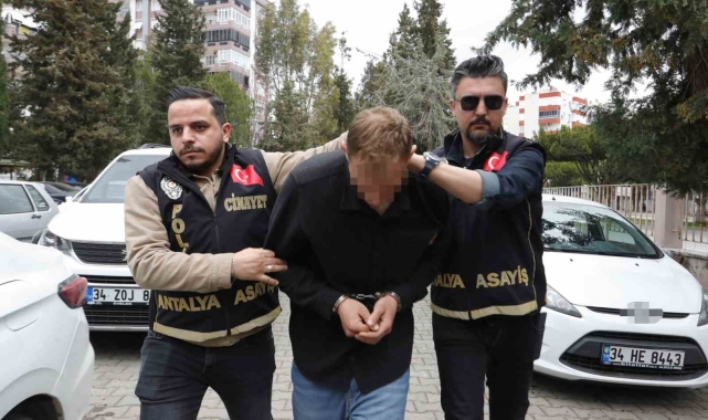 Babasını öldürme suçuyla adliyeye sevk edilen cinayet zanlısı tutuklandı