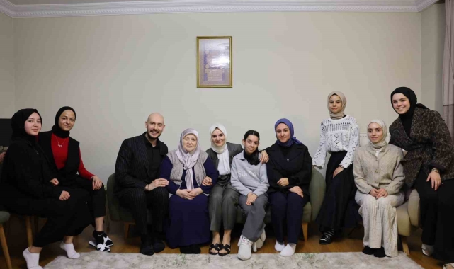 Bakan Göktaş'tan şehit ailesine ziyaret