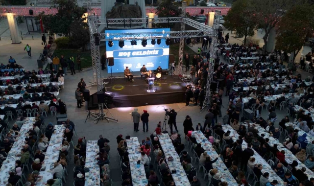 Bakırköy'de oruçlar hep birlikte açıldı